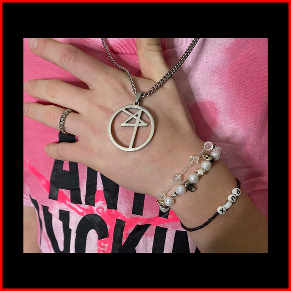 STAINLESS : LOGO CHAIN