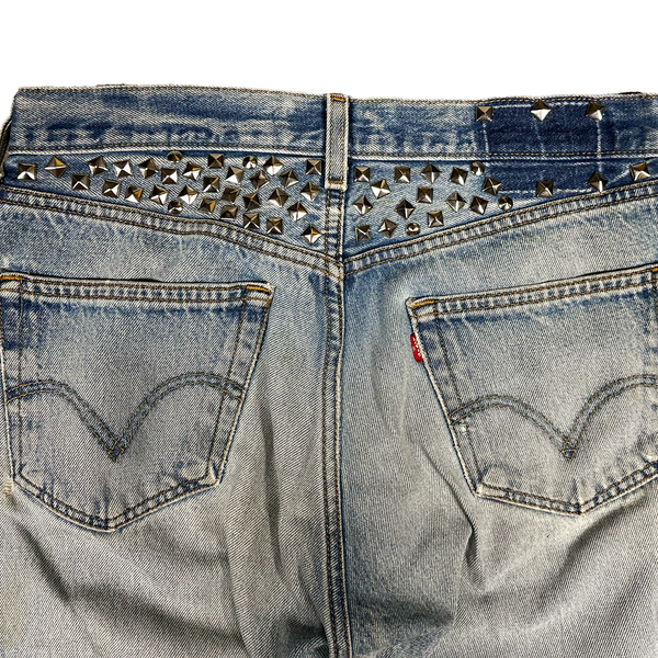 32 X 31 : ROADRASH STUDDED JEANS V2