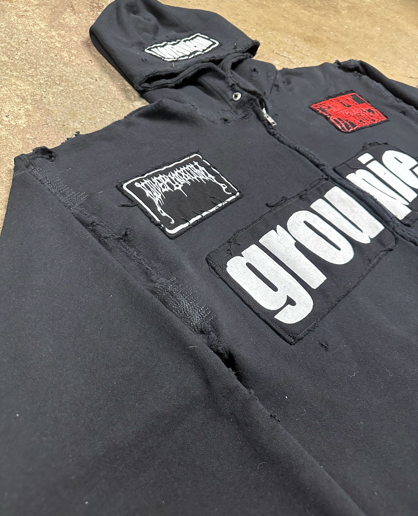 XL : THRASHED & REPAIRED ROCKSTAR HOODIE