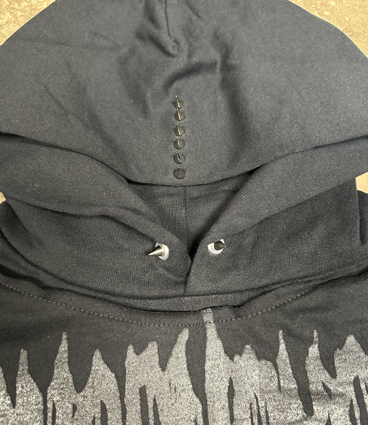 L : DOUBLE LAYER GROUPIE HOODIE
