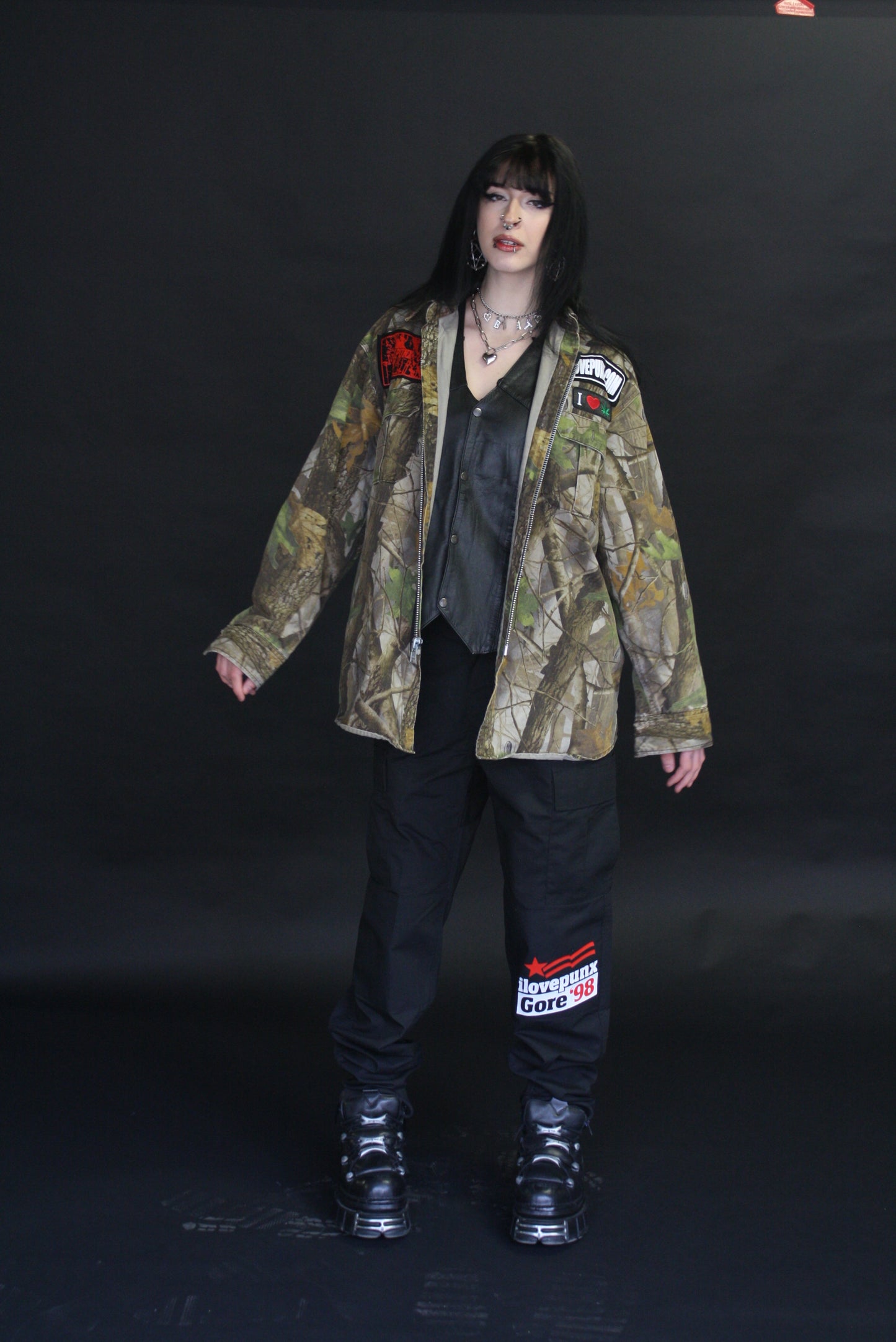 L : ZIPPED PENTAGRAM WORKSHIRT