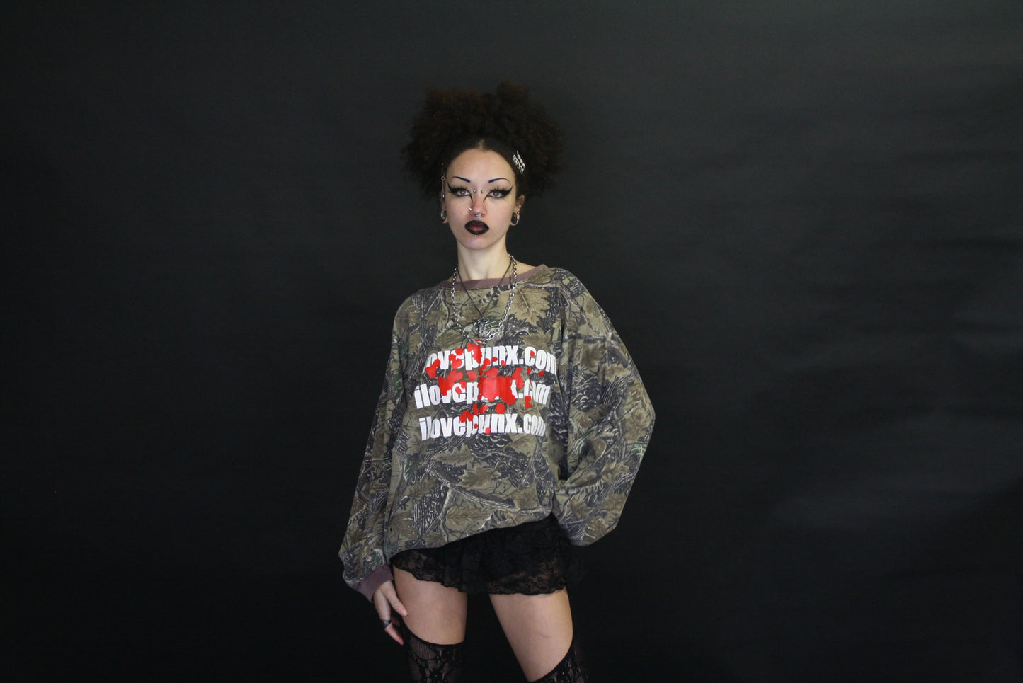 2X / XL : LIVED IN LONG SLEEVE