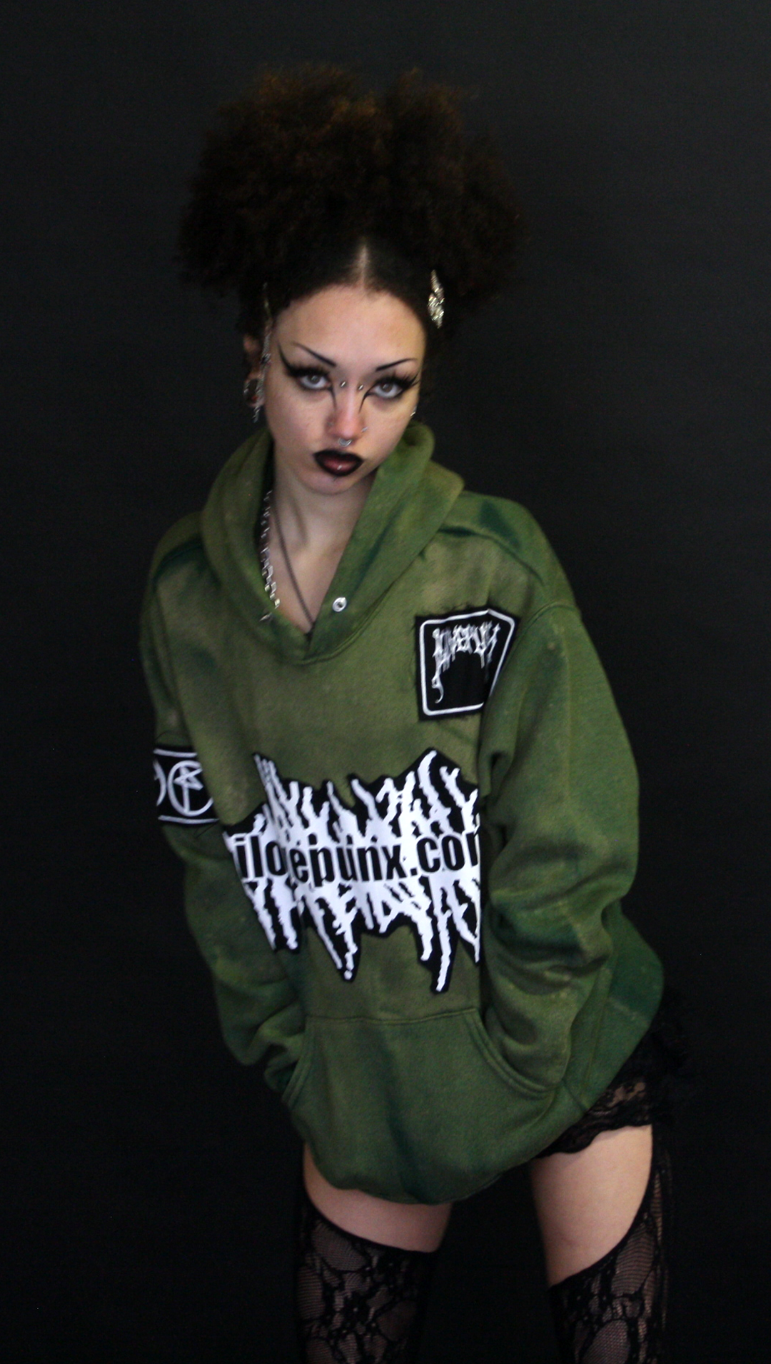 M : DYING LOGO HOODIE