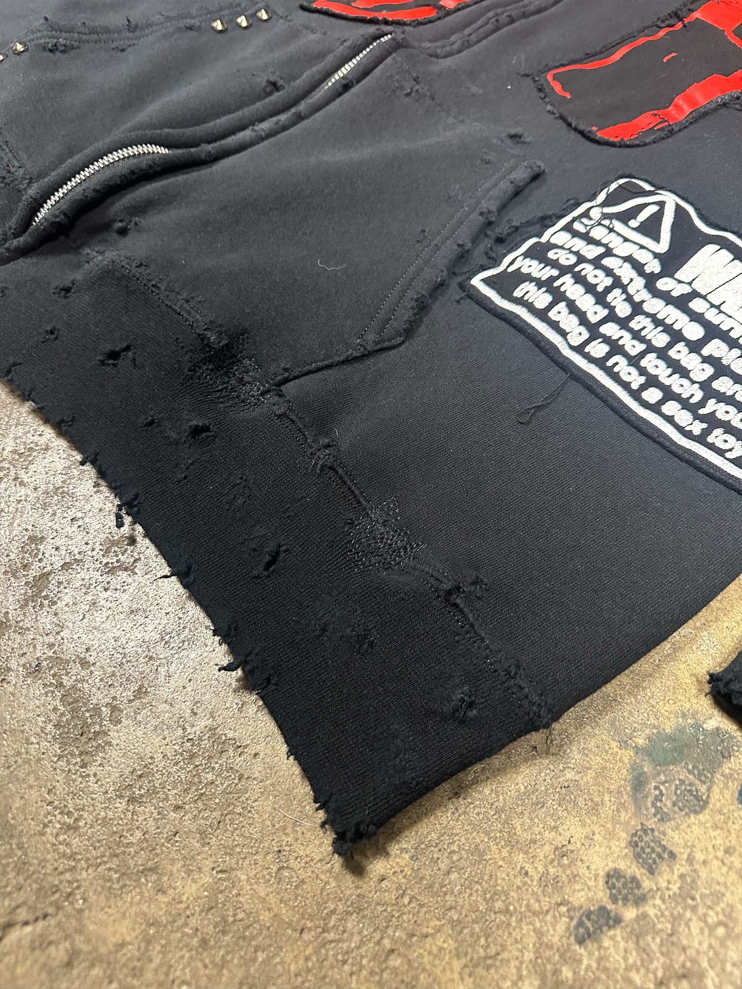 L : BUTCHER SHOP ZIP UP