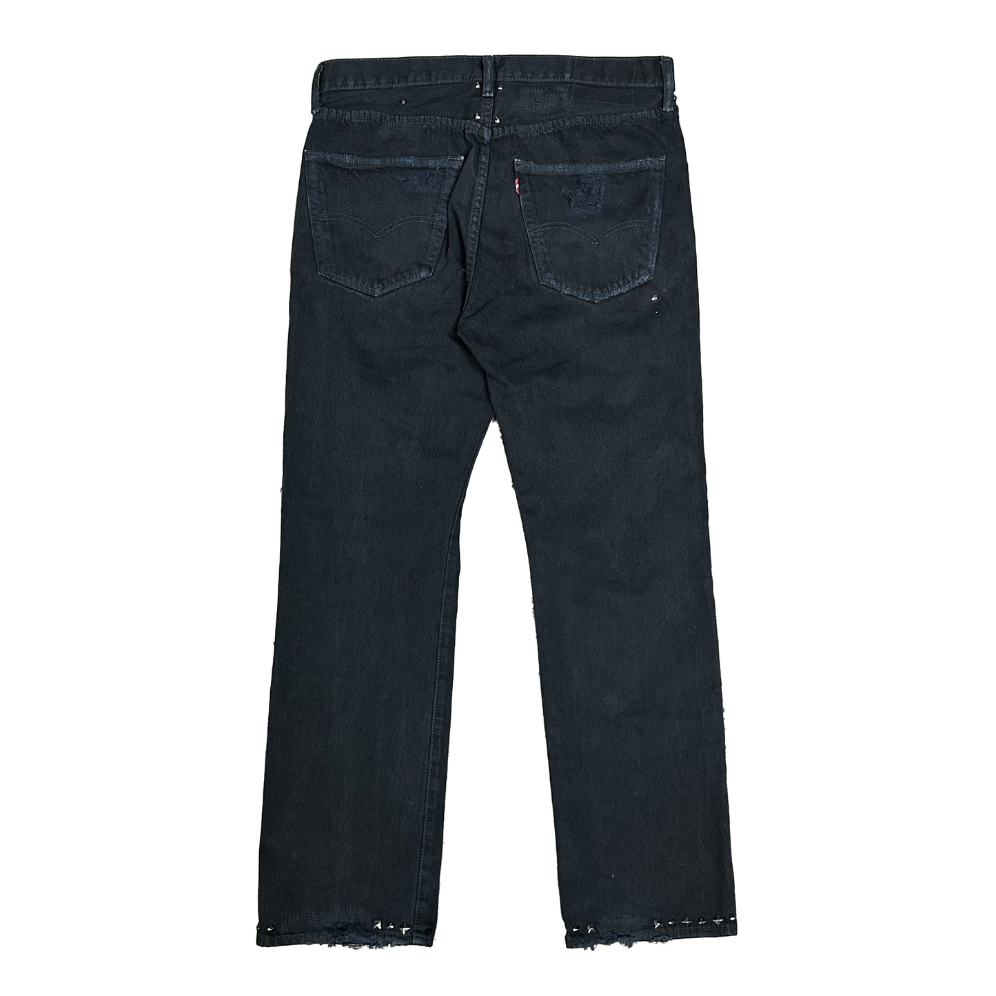 34 X 32 : THRASHED AND REPAIRED DENIM