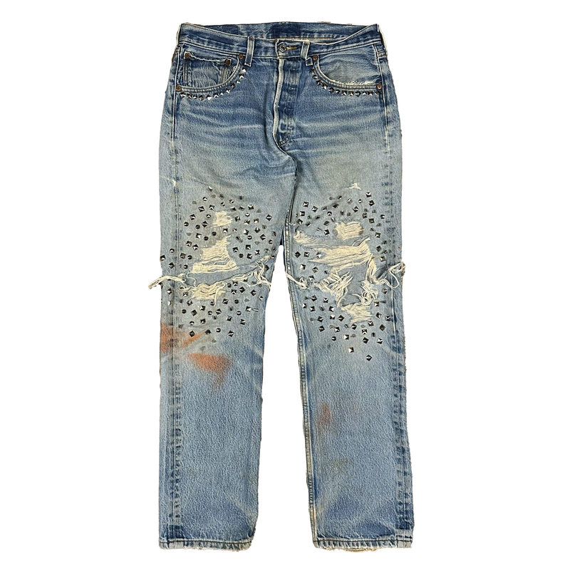 32 X 30: STUDDED JEANS