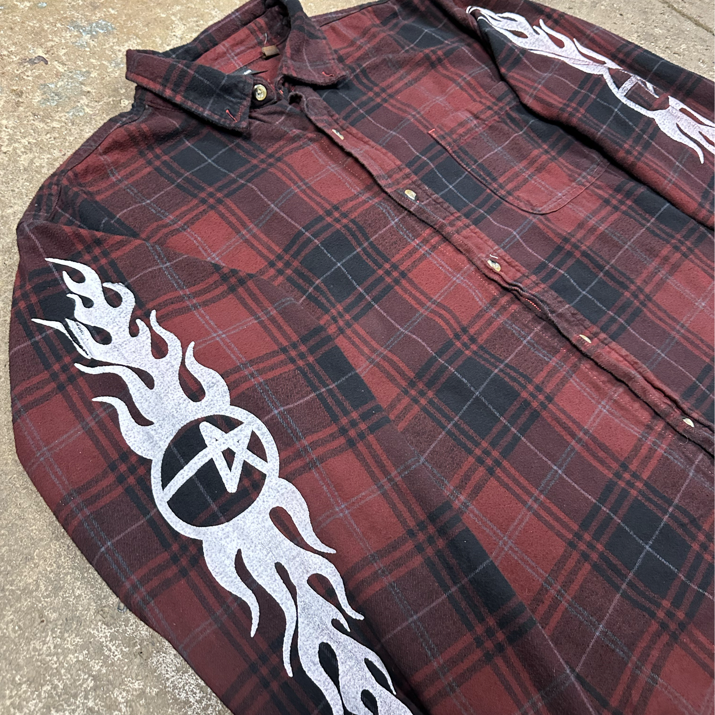 XL : DYED FLAMES TEST FLANNEL