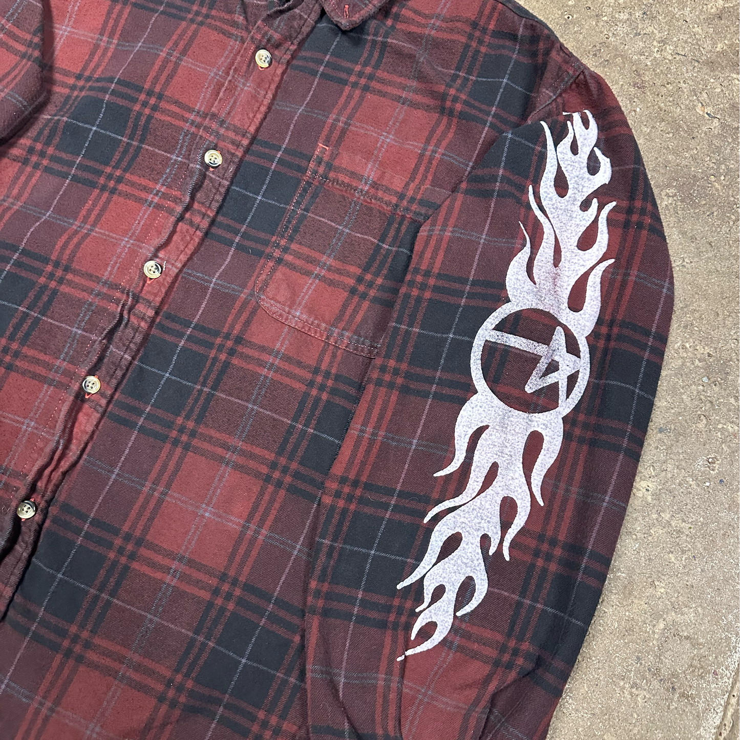 XL : DYED FLAMES TEST FLANNEL